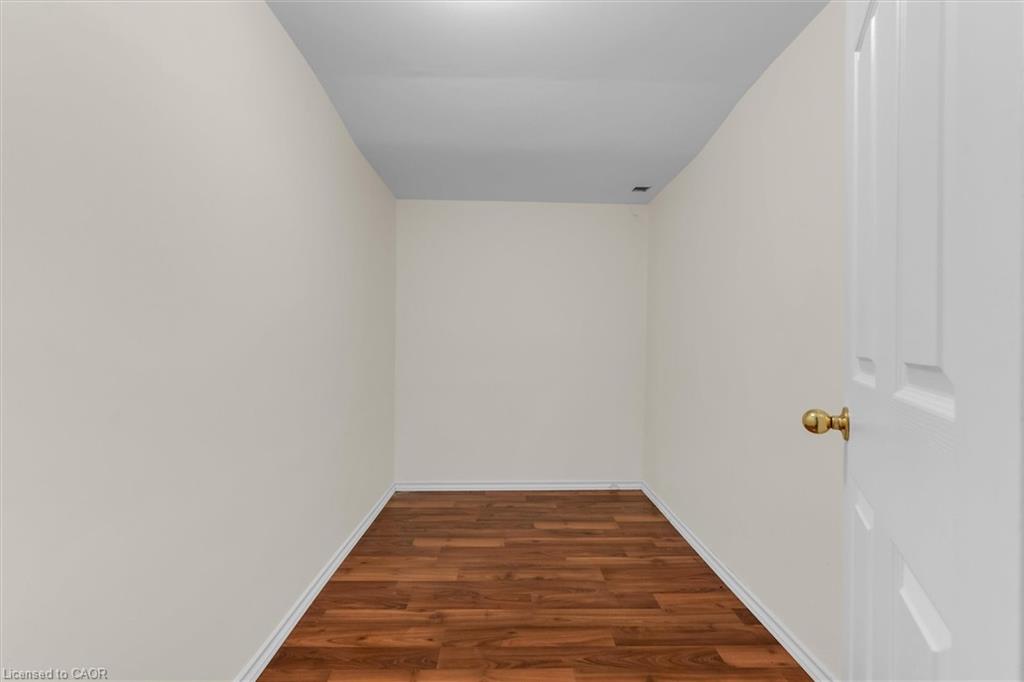 261 Limeridge Road W Property Photo 27