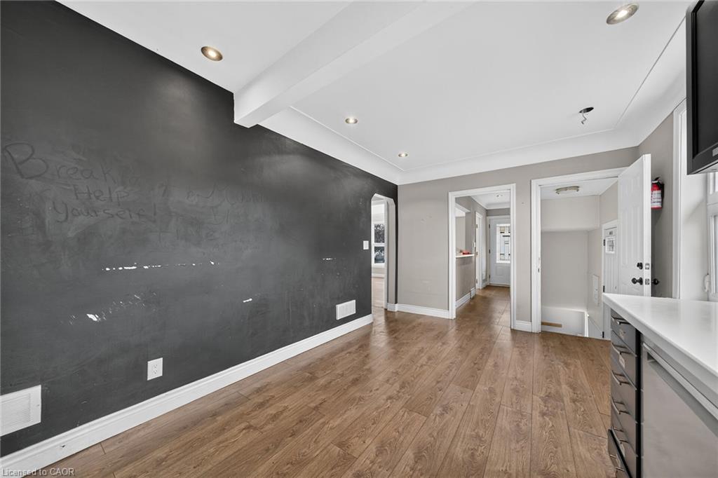 11 Selkirk Avenue Property Photo 13
