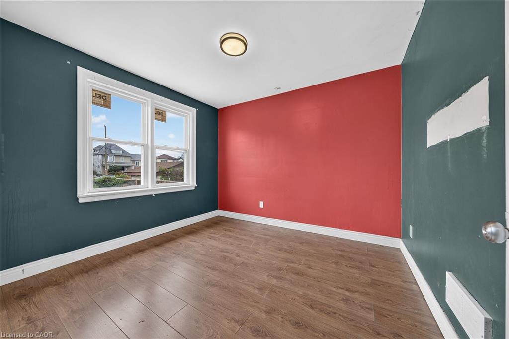 11 Selkirk Avenue Property Photo 19