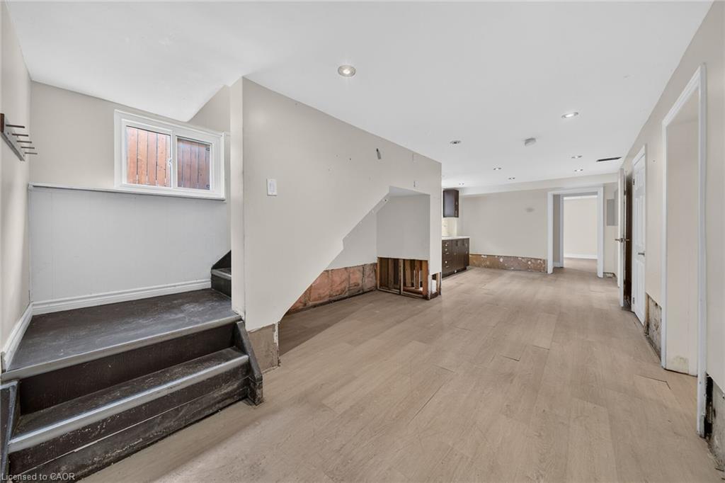 11 Selkirk Avenue Property Photo 25