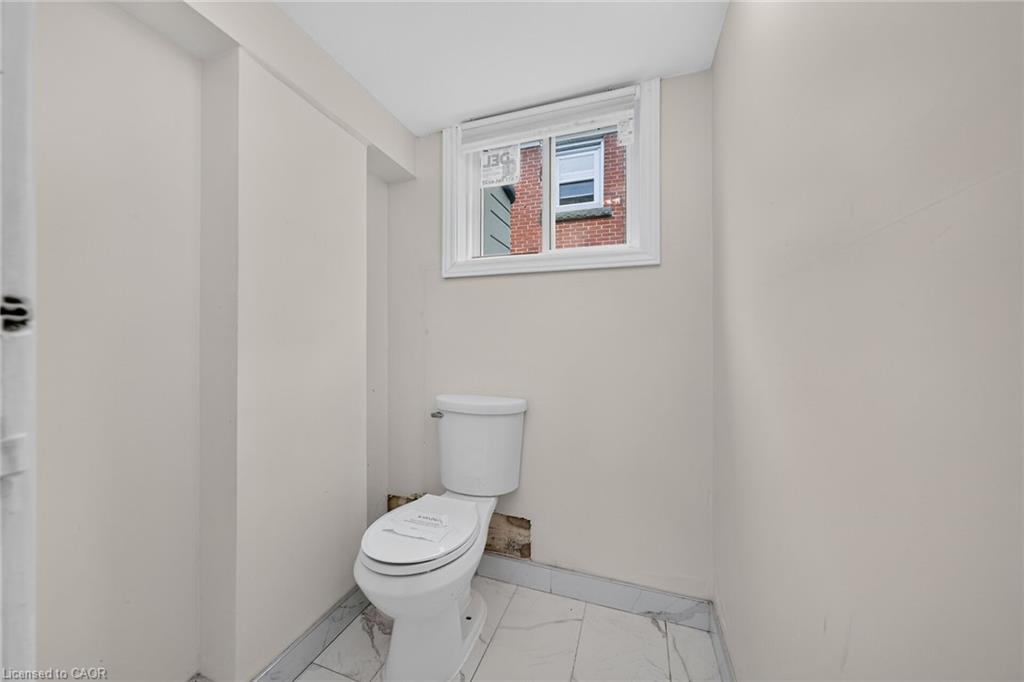 11 Selkirk Avenue Property Photo 32