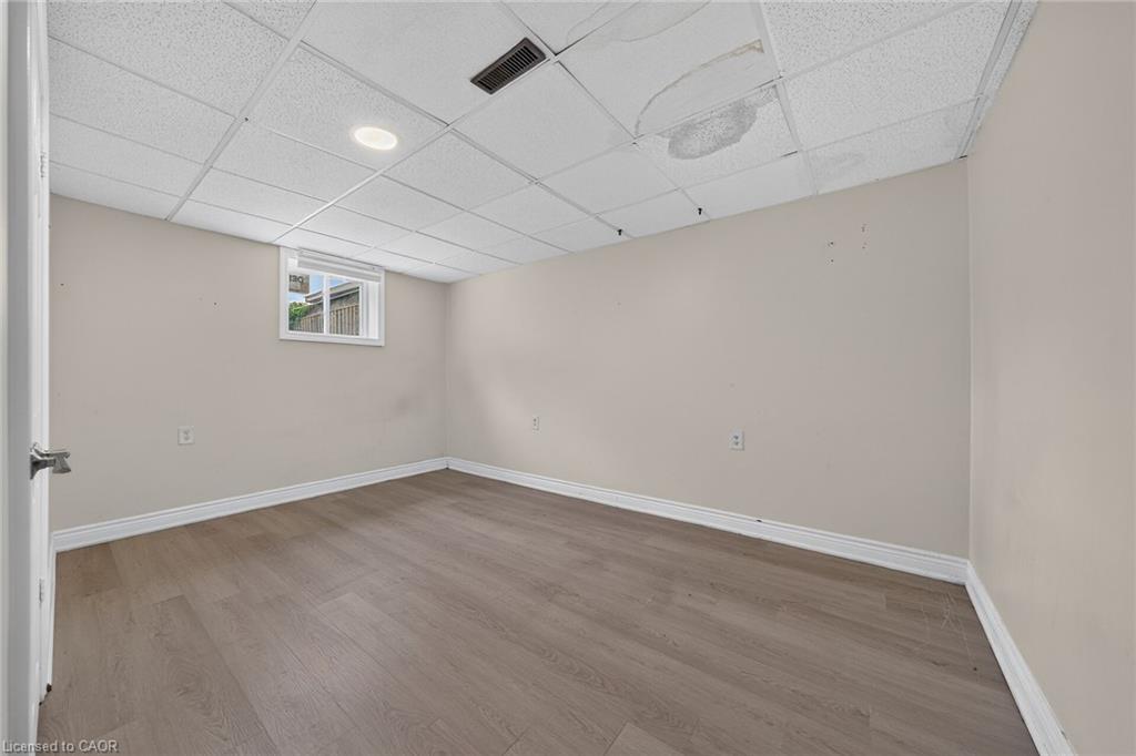 11 Selkirk Avenue Property Photo 36