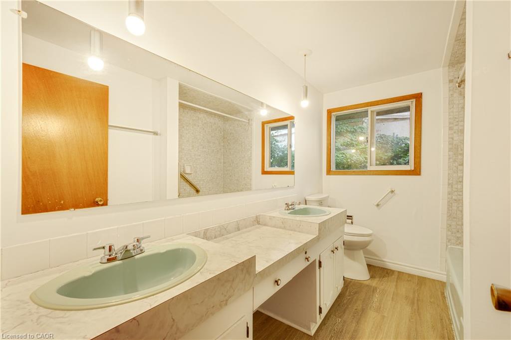 326 Walkers Line Property Photo 12