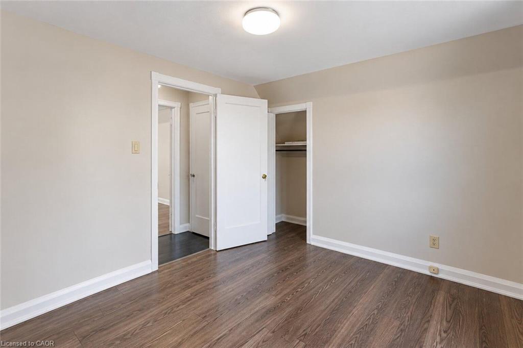 269 Queensdale Avenue E Property Photo 29