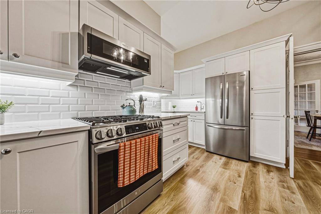 75 Pollock Avenue Property Photo 14
