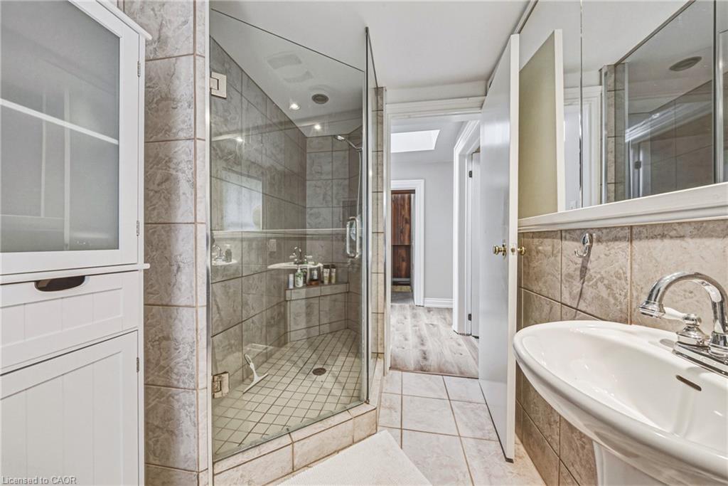 75 Pollock Avenue Property Photo 20