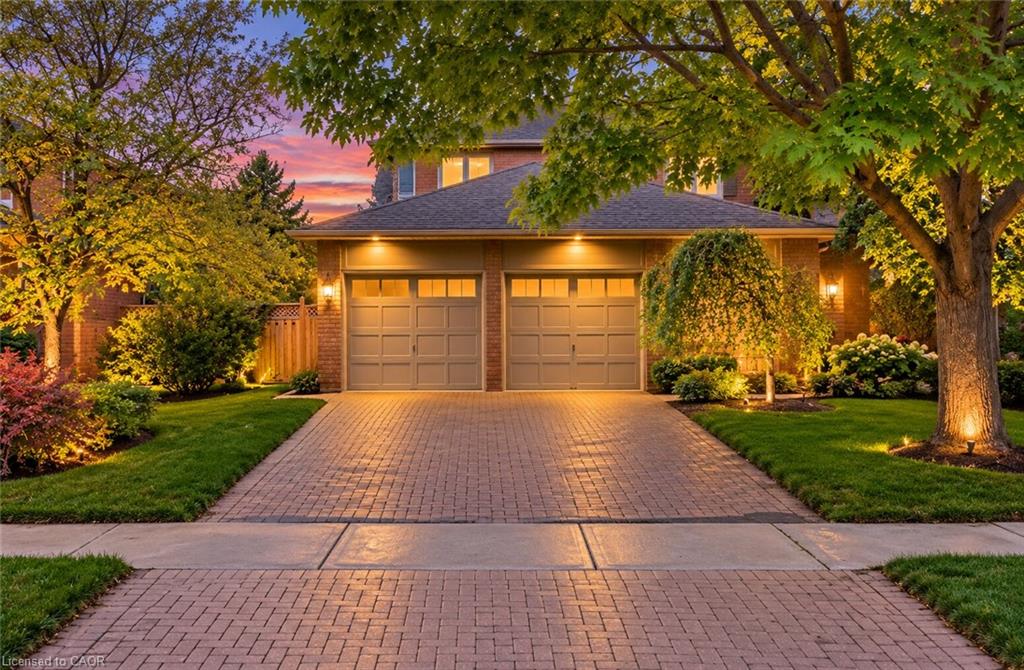 500 Blenheim Crescent Property Photo 3