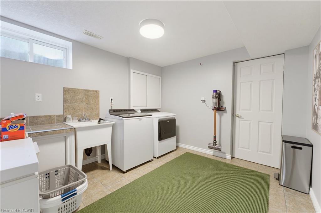 135 Mcnichol Drive Property Photo 27