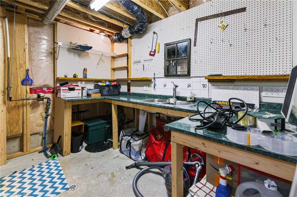 22-244 Dundas Street W Property Photo 28