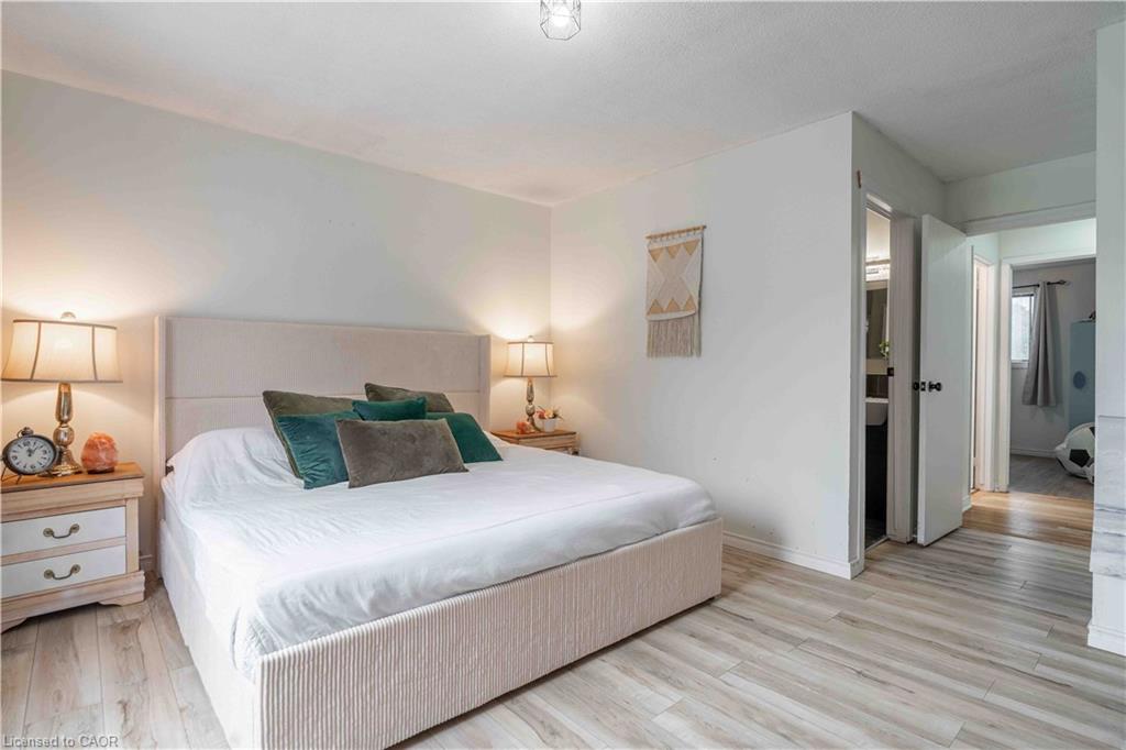 68 Aberdeen Street Property Photo 28