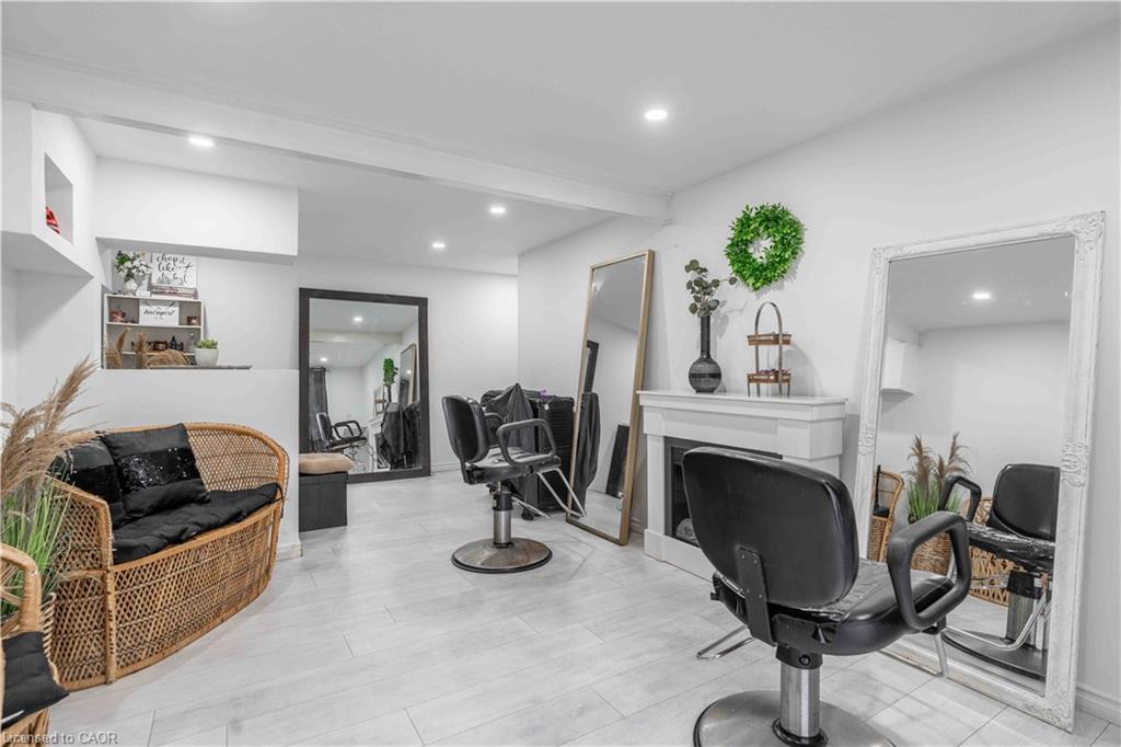 68 Aberdeen Street Property Photo 41