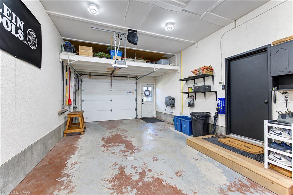 23 Jacob Street W Property Photo 37