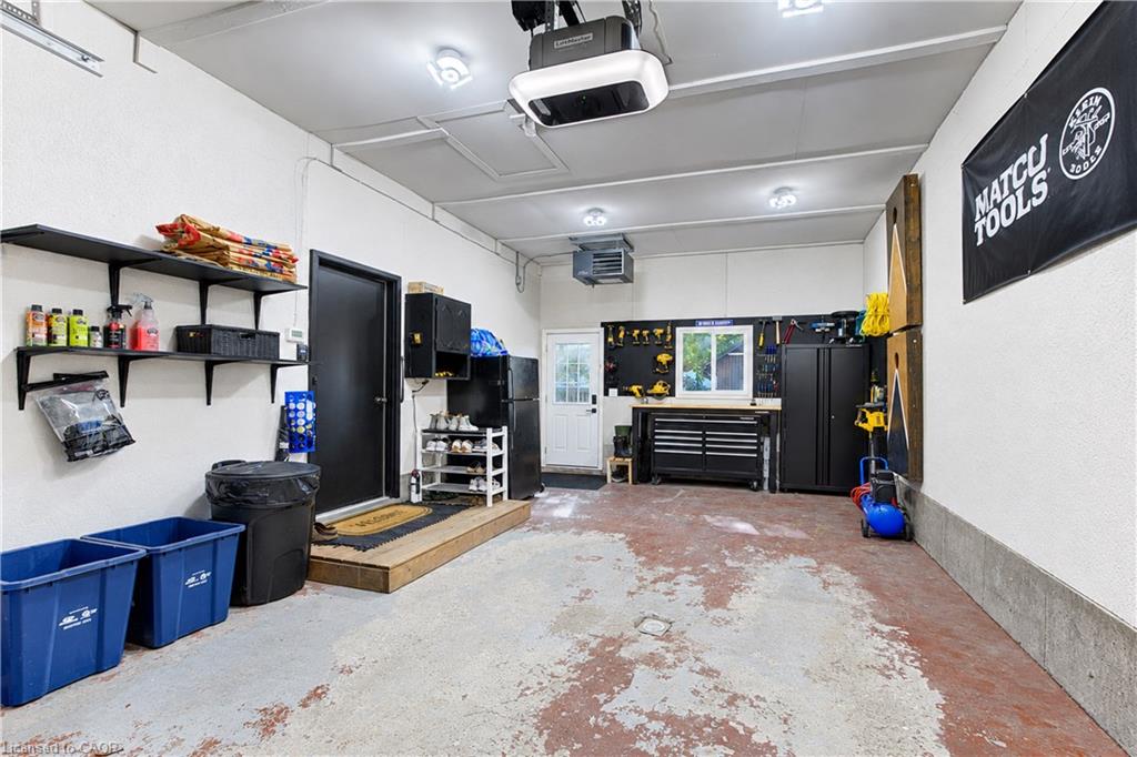 23 Jacob Street W Property Photo 38
