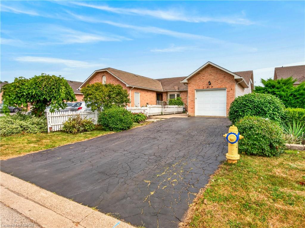 4459 Christopher Court Property Photo 4