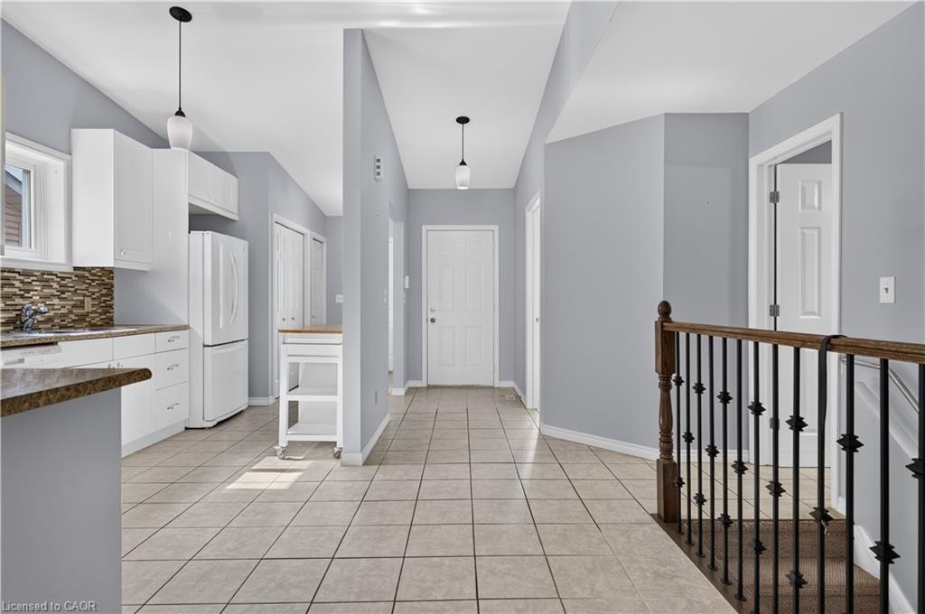 4459 Christopher Court Property Photo 10
