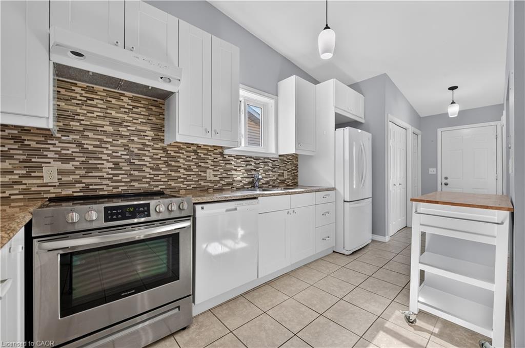 4459 Christopher Court Property Photo 12