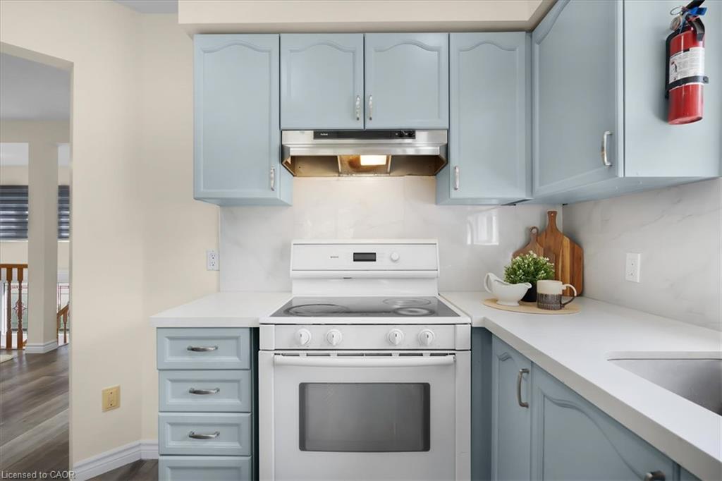 150 Bankside Drive Property Photo 12
