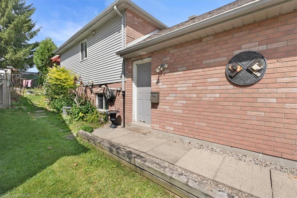 150 Bankside Drive Property Photo 34