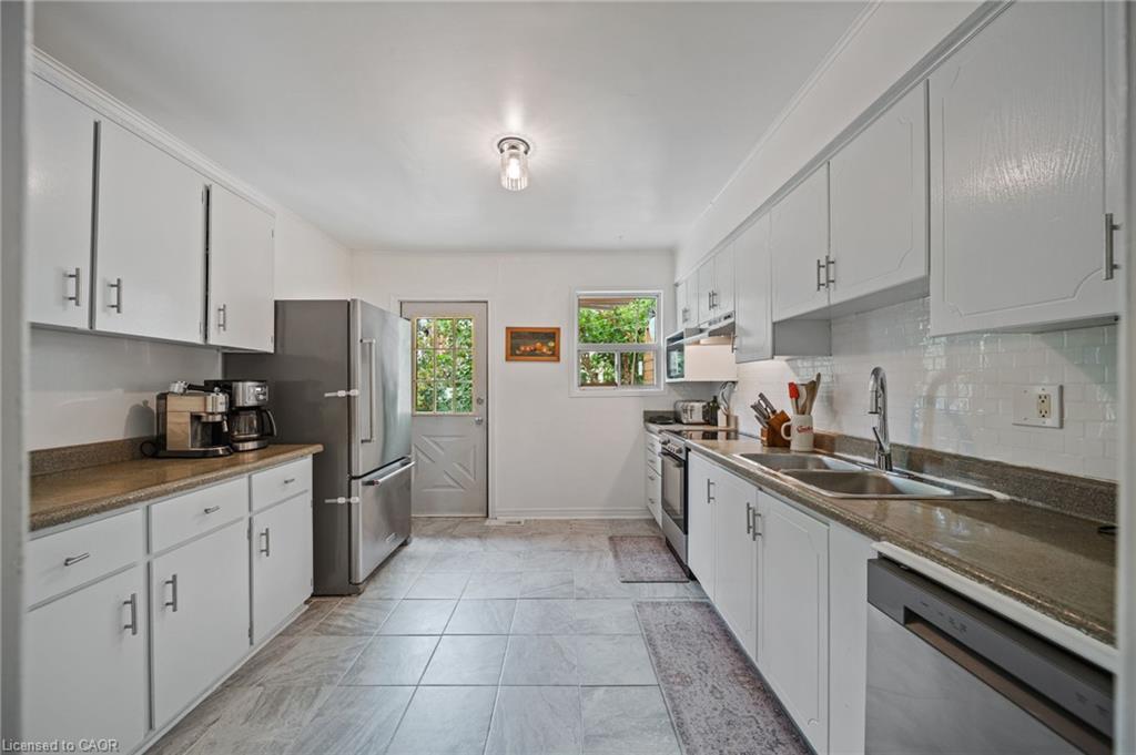24 Belview Avenue Property Photo 14