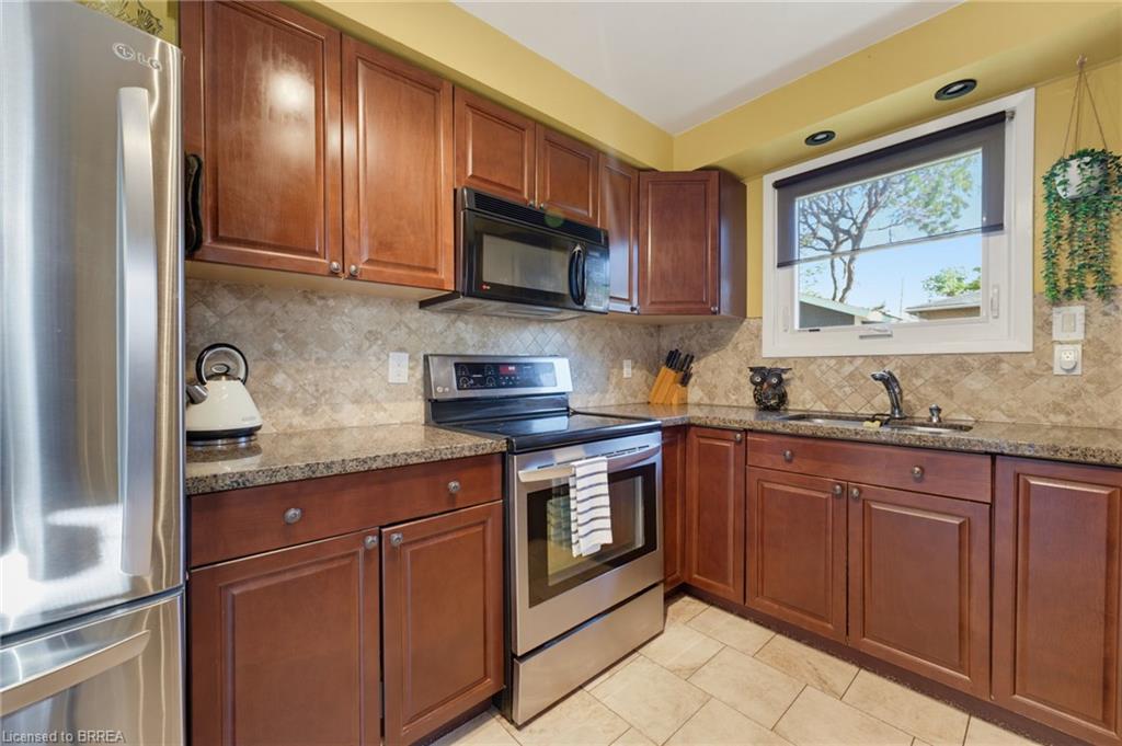 9 Onslow Court Property Photo 7