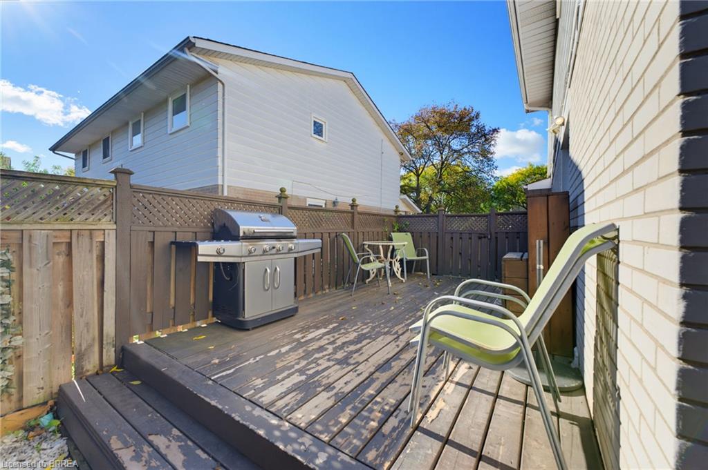 9 Onslow Court Property Photo 19