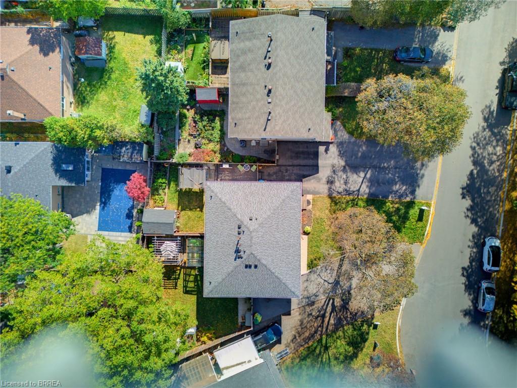 9 Onslow Court Property Photo 24