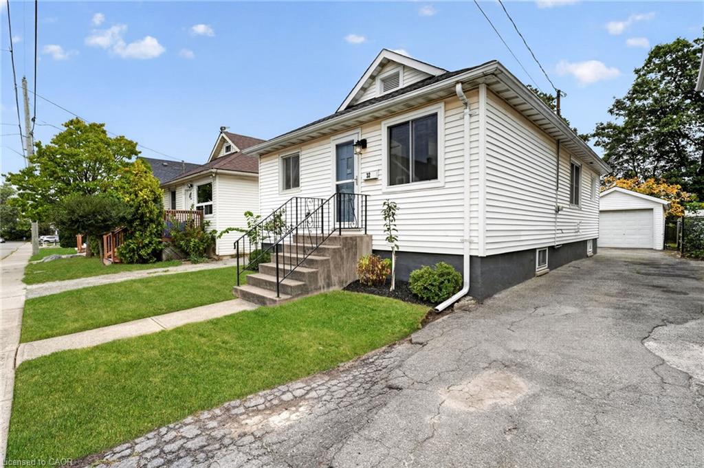 32 Richmond Avenue Property Photo 1
