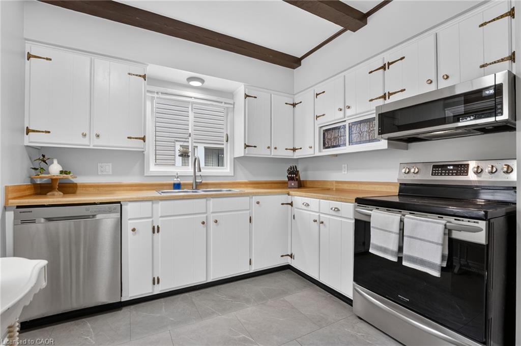 32 Richmond Avenue Property Photo 13