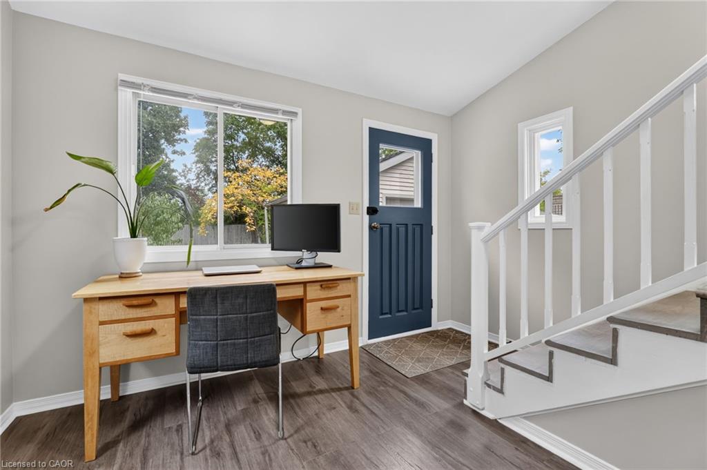 32 Richmond Avenue Property Photo 25
