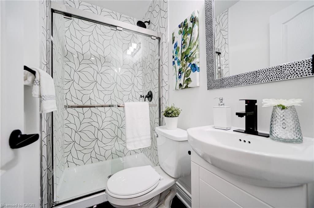 9 Gibson Avenue Property Photo 18
