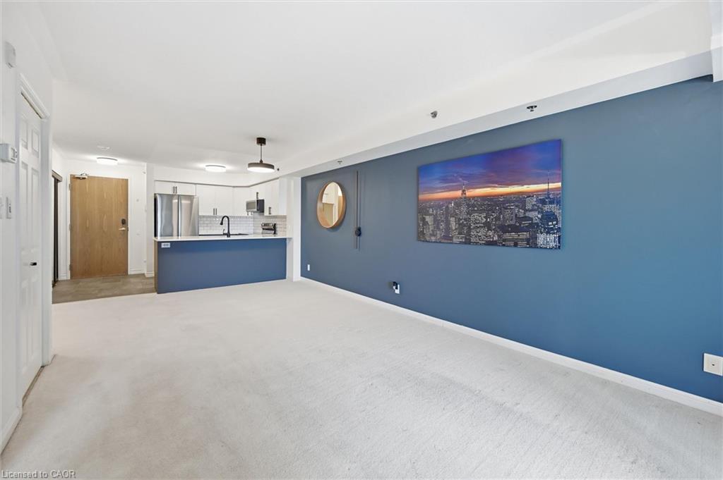 429-3070 Rotary Way Property Photo 14