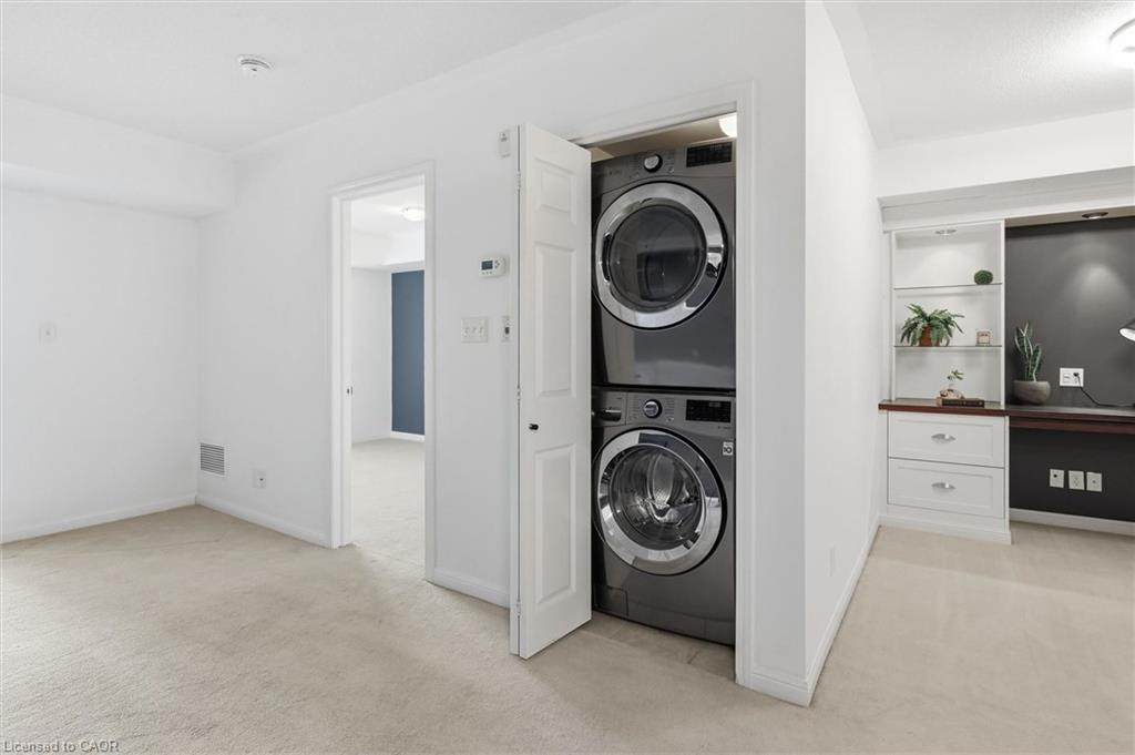 429-3070 Rotary Way Property Photo 17
