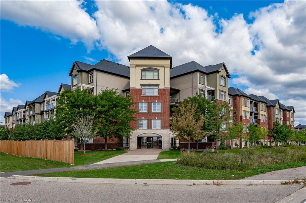 429-3070 Rotary Way Property Photo 28
