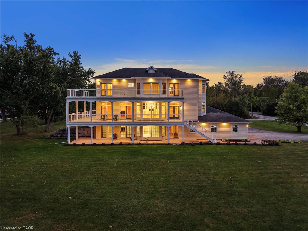 4069 Niagara River Parkway Property Photo 1