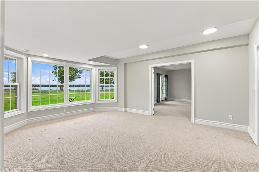 4069 Niagara River Parkway Property Photo 35