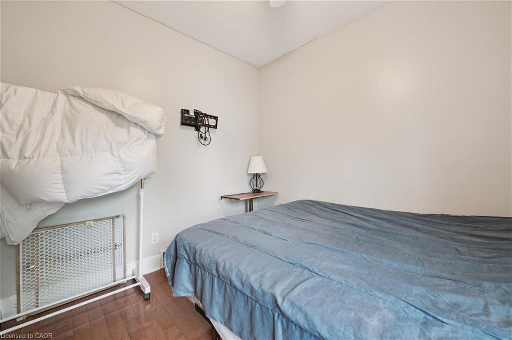 105 Snyder's Road W Property Photo 16