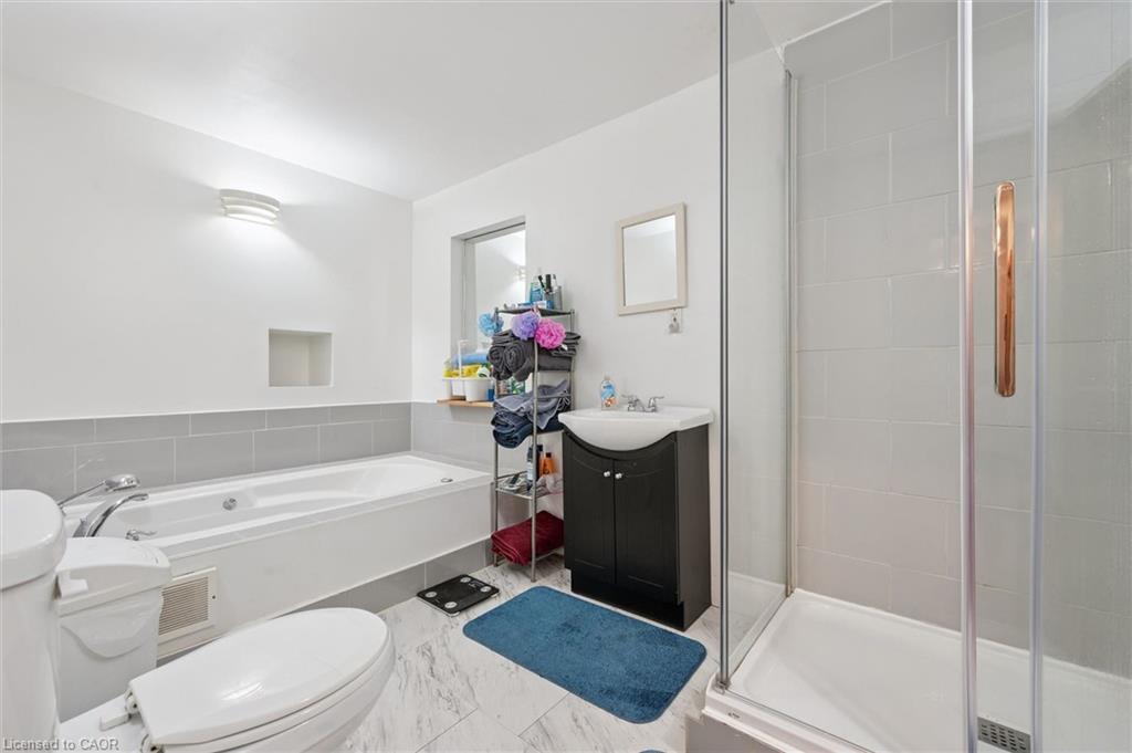 105 Snyder's Road W Property Photo 21
