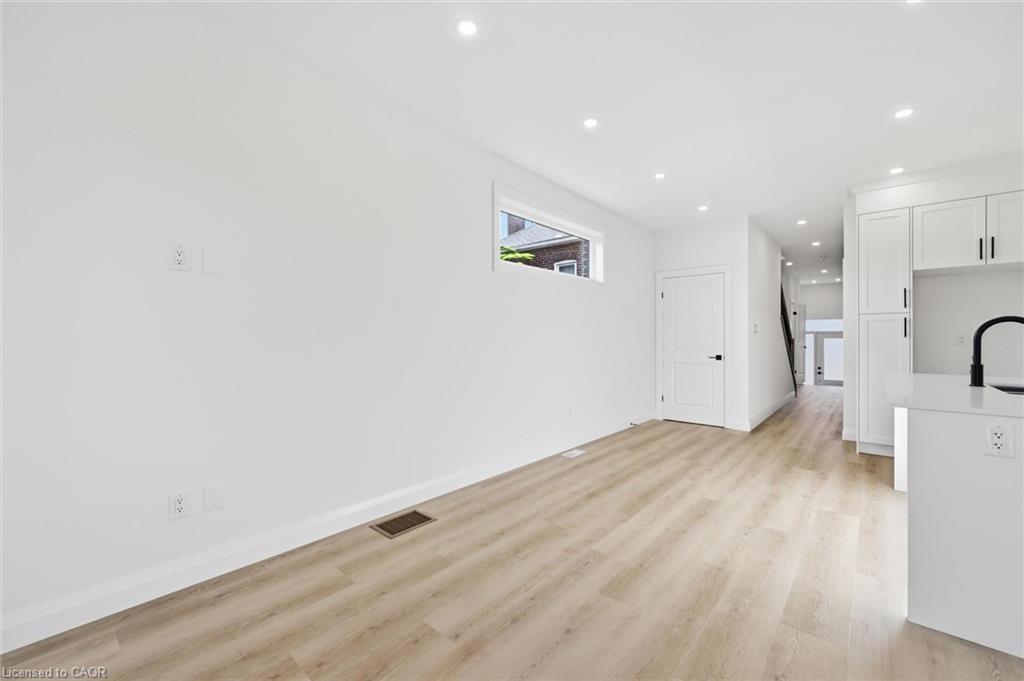 48 Melbourne Street Property Photo 8