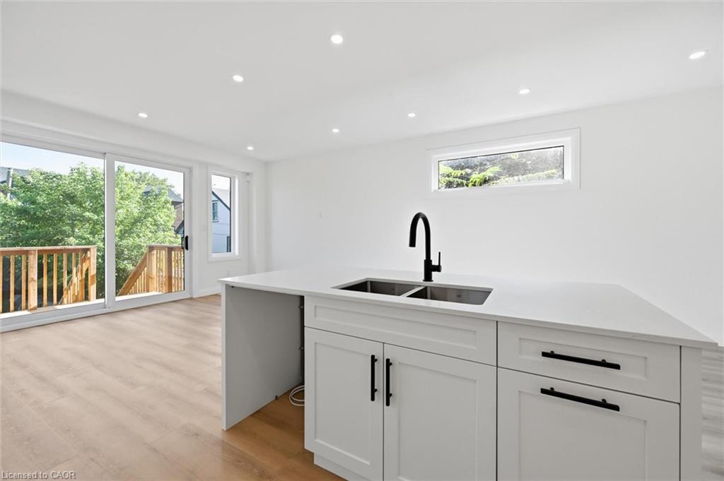 48 Melbourne Street Property Photo 16