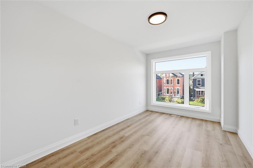 48 Melbourne Street Property Photo 33