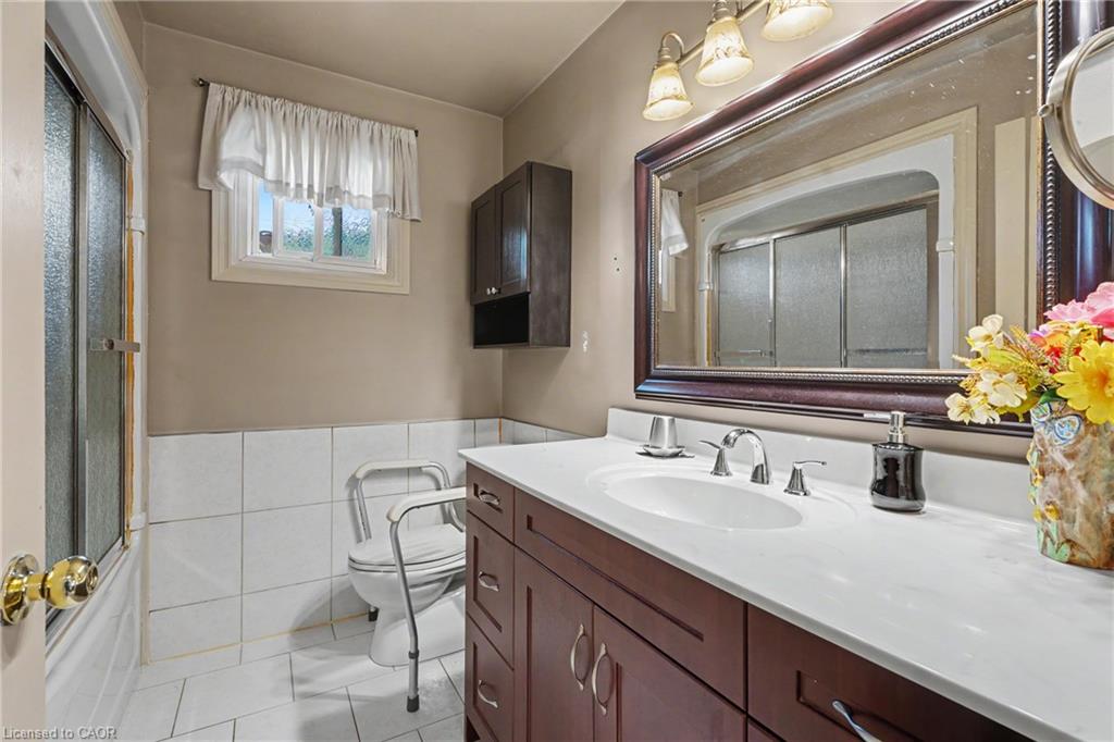 306 Templemead Drive Property Photo 11