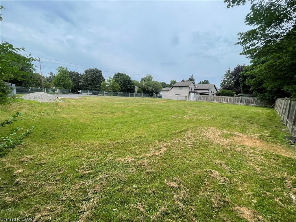 374a Linwell Road Property Photo 4