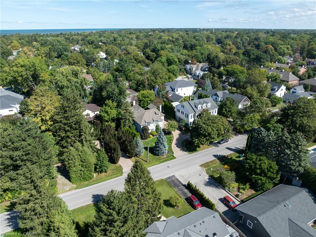 169 John Street W Property Photo 49