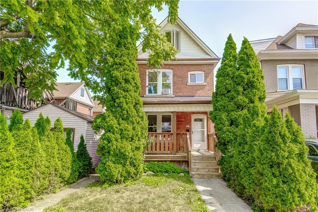 11 Elm Street Property Photo 1