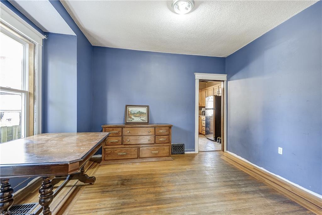 11 Elm Street Property Photo 10