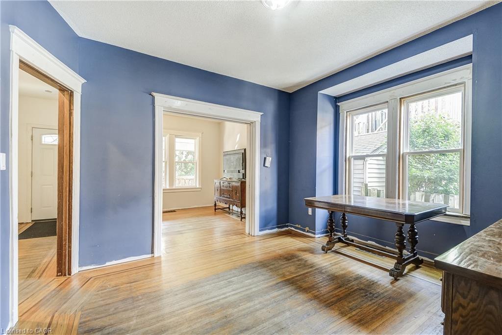11 Elm Street Property Photo 11