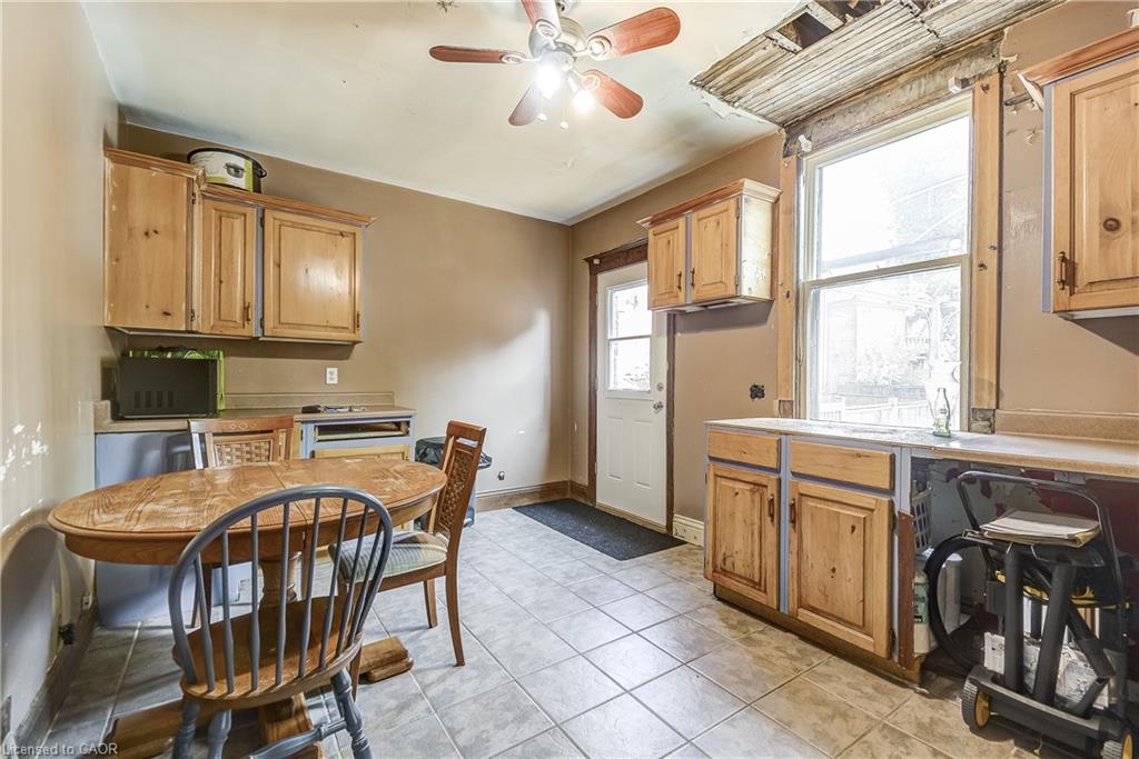 11 Elm Street Property Photo 14