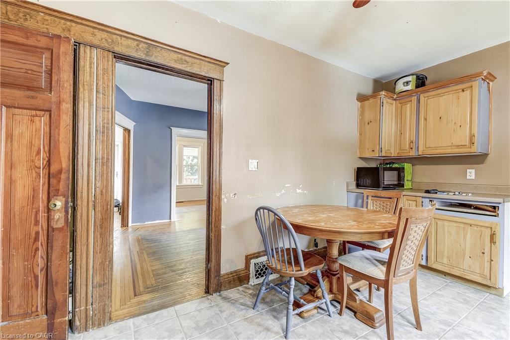 11 Elm Street Property Photo 16