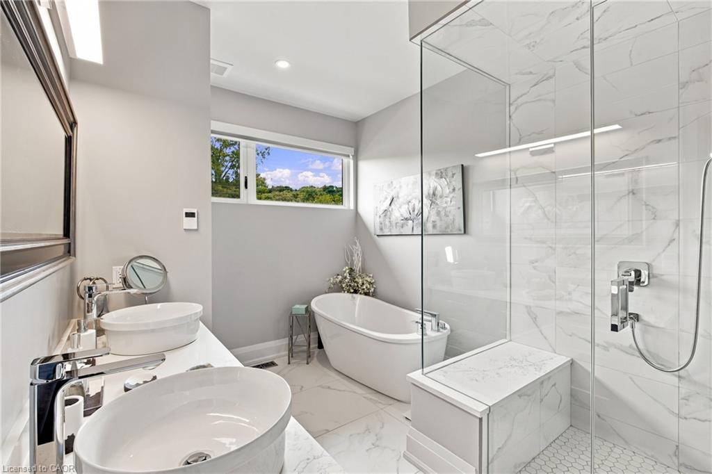 2 Fedorkow Lane Property Photo 19