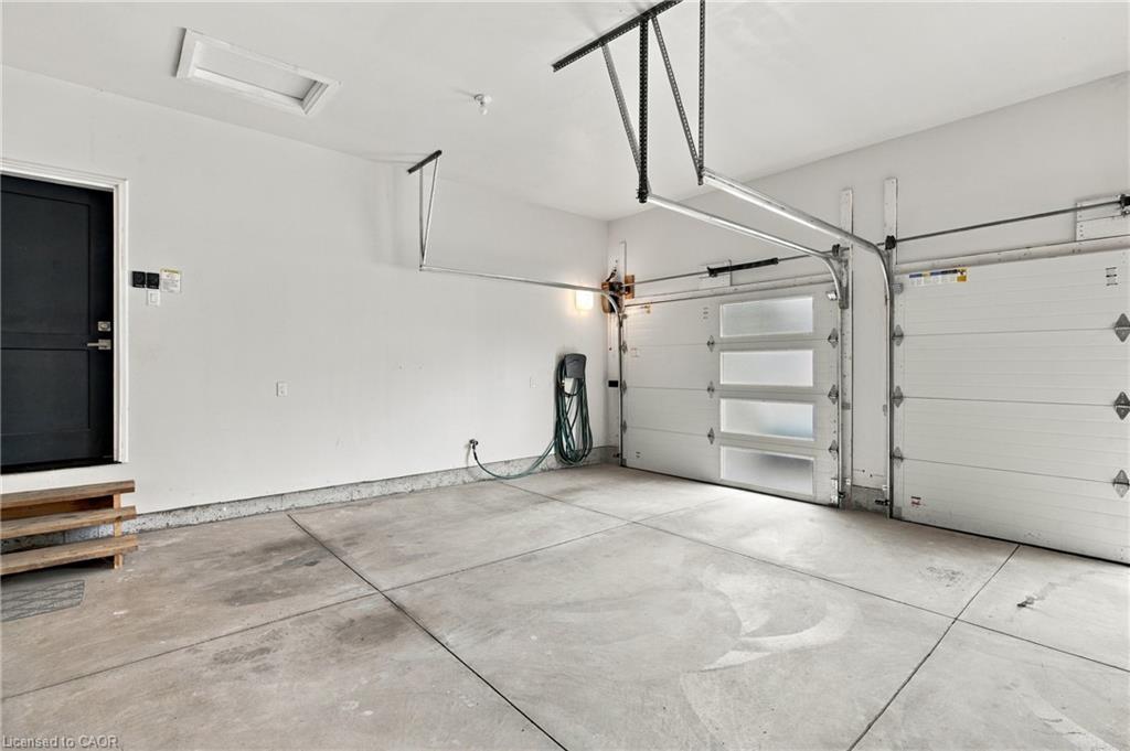 2 Fedorkow Lane Property Photo 36